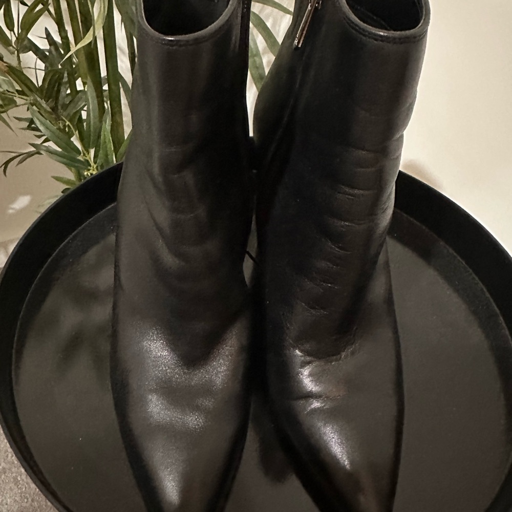 Elegant Black Women's Ankle Boots